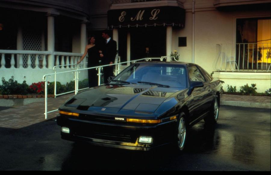  Toyota Supra 1982 года  (фото 3 из 8)